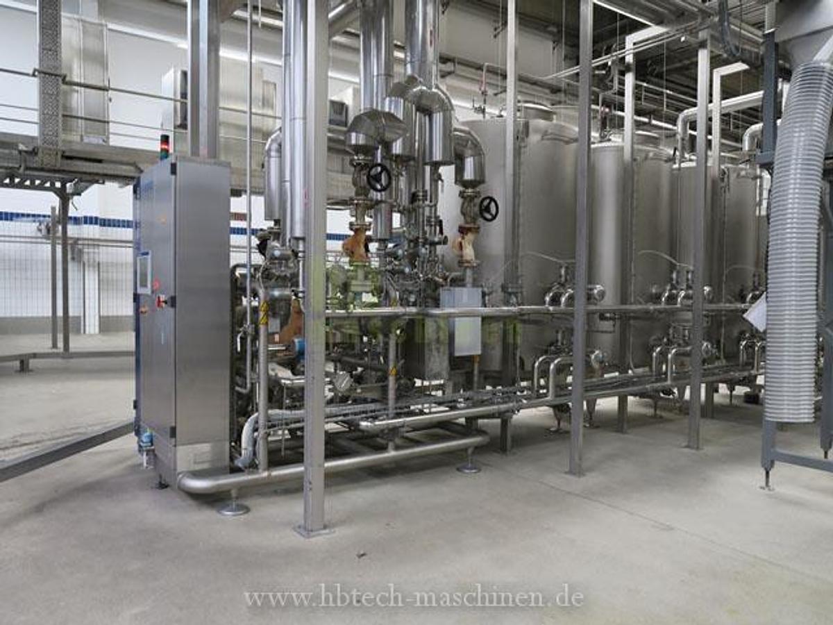 Used Komplette Krones Ultra Clean PET-Linie für kohlensäurehaltige Produkte / 24.000 bph / 0,5l