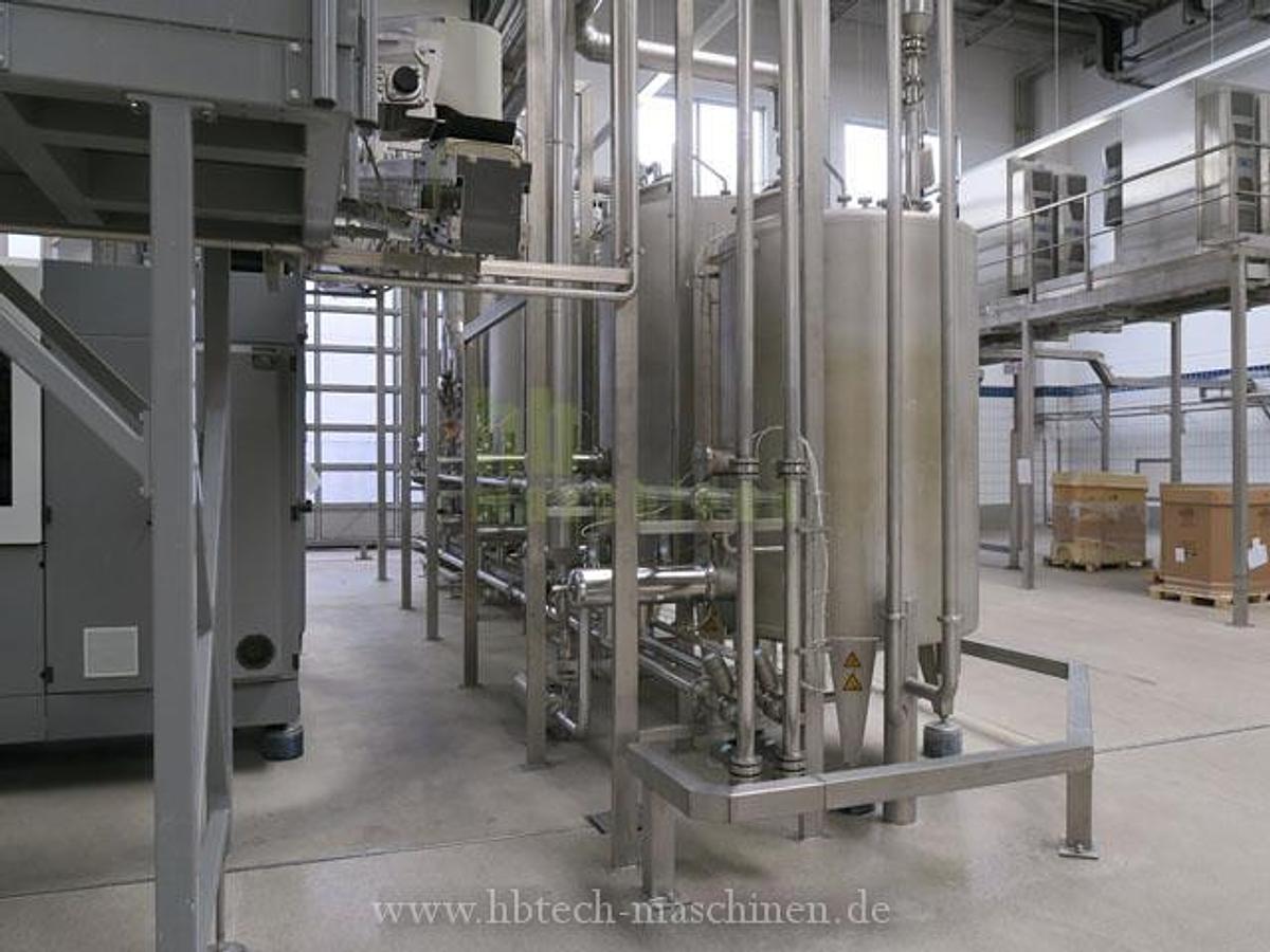 Used Komplette Krones Ultra Clean PET-Linie für kohlensäurehaltige Produkte / 24.000 bph / 0,5l