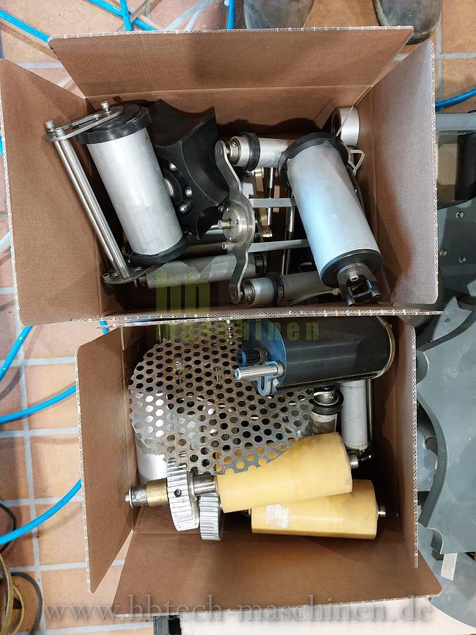 Used Etikettiermaschine KRONES Solomatic