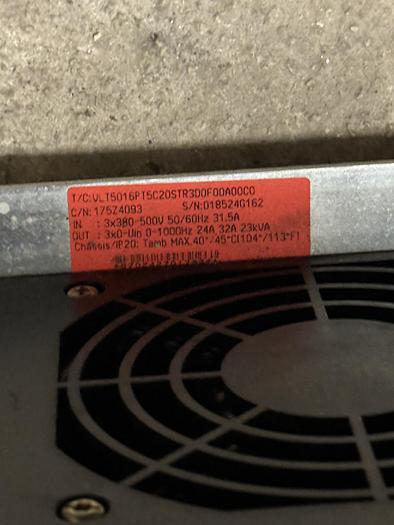 Gebraucht DANFOSS VLT5016PT5C20STR3D0F00A00C0 175Z4093 Frequenzumrichter 23kVA