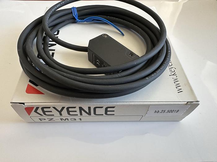 KEYENCE PZ-M31 Sensor