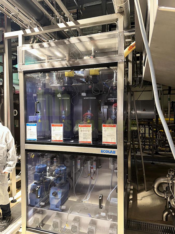 Used Aseptischer Krones Triblock (Rinser, Füller und Verschließer) / 20.000 bph / 1,5l