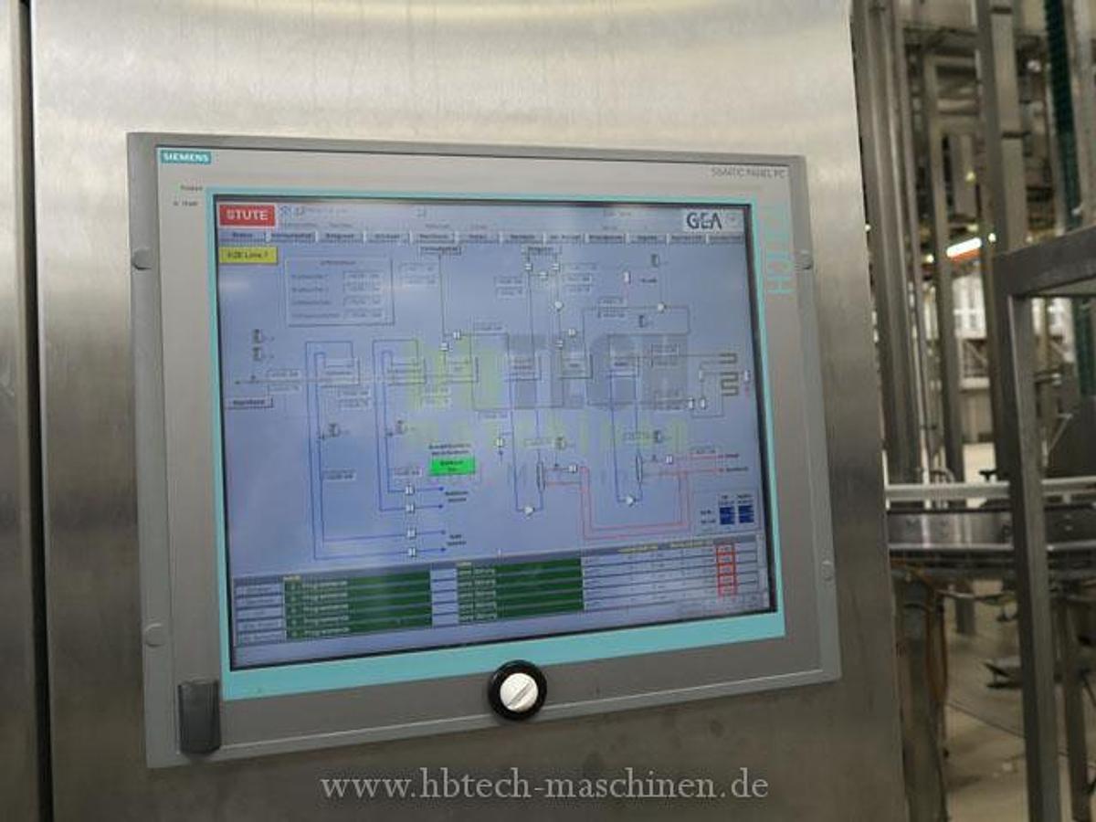 Used Komplette Krones Ultra Clean PET-Linie für kohlensäurehaltige Produkte / 24.000 bph / 0,5l