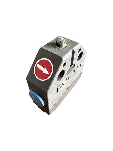 BALLUFF 144781 BNS 813-FL-60-186 Positionsschalter
