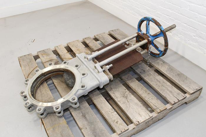 Used True Line 14" Hand Operated Knife Gate Valve #43965