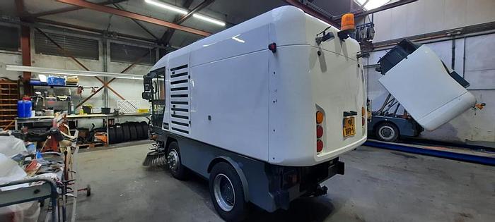 Gebruikt 2015 Ravo 580 STH