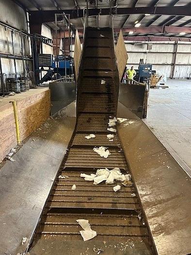 Used HORIZONTAL AUTO-TIE BALER