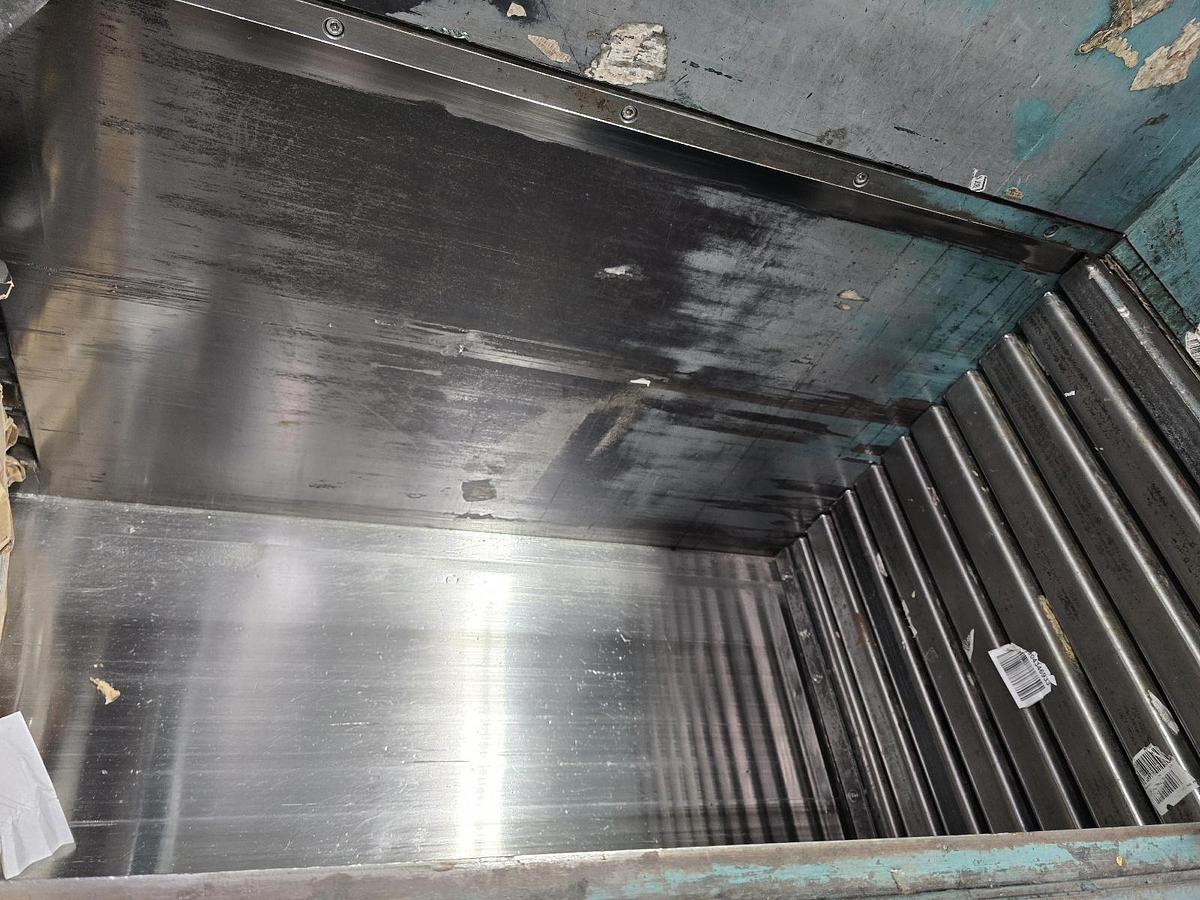 Used Maren Closed Door Baler