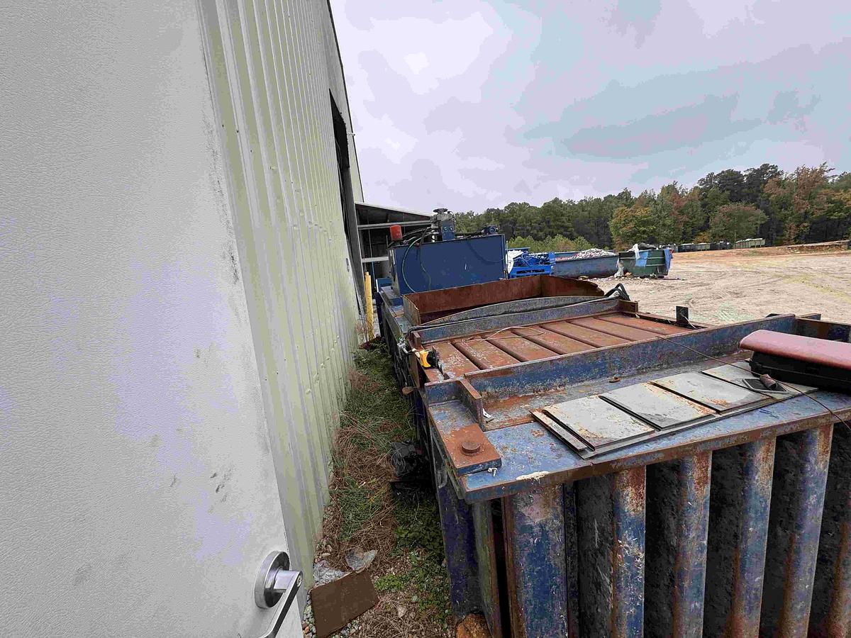 Used Max-Pak Horizontal Full Eject Baler