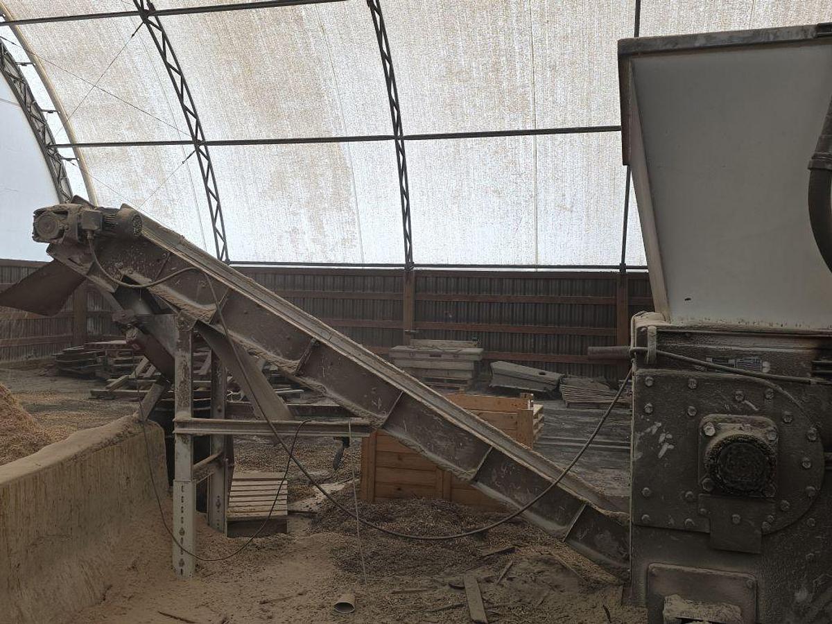 Used Cresswood Wood Pallet Grinder