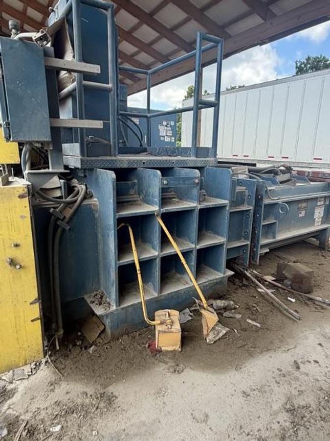 Used Marathon Galaxy Two Ram Baler