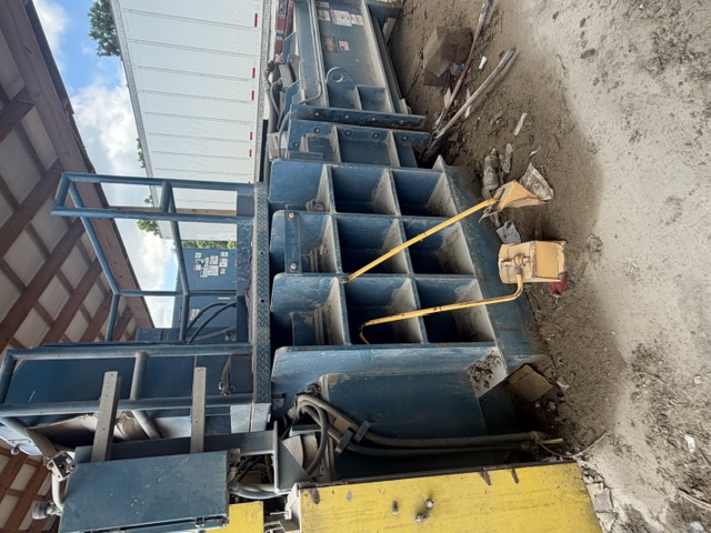 Used Marathon Galaxy Two Ram Baler 