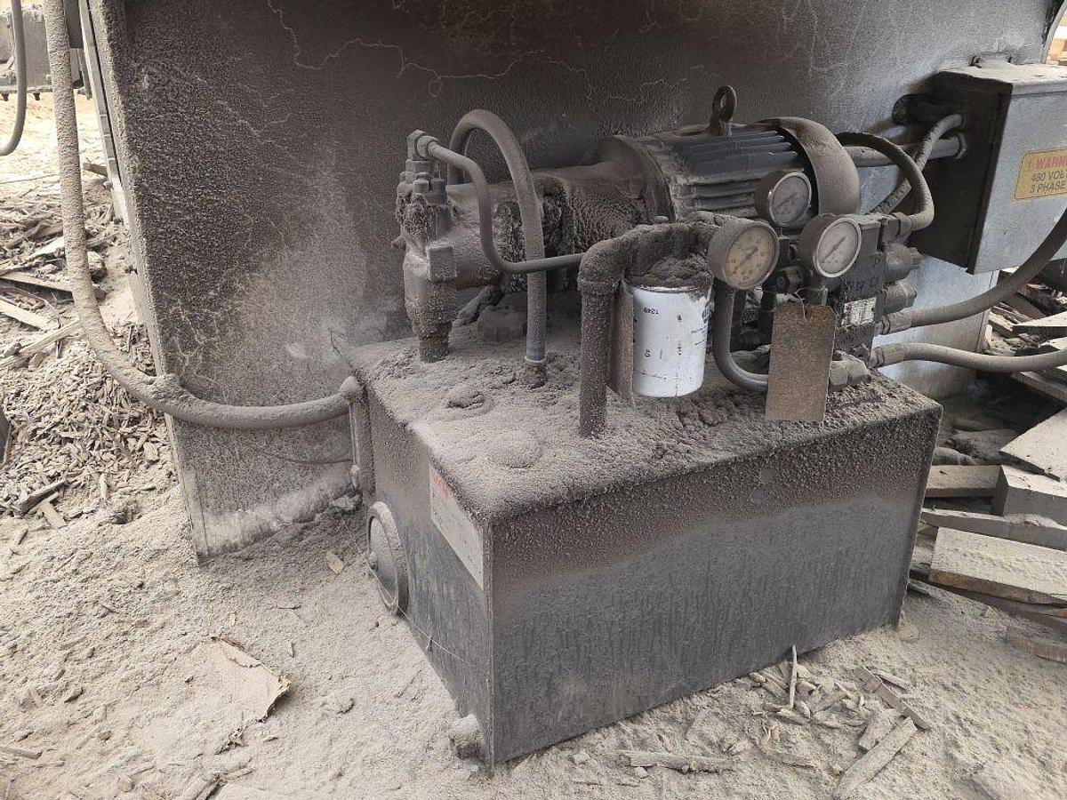 Used Cresswood Wood Pallet Grinder