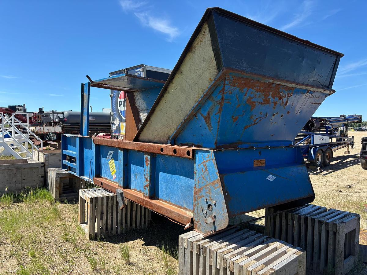 Used Excel 2R63D Two Ram Baler with Conveyor