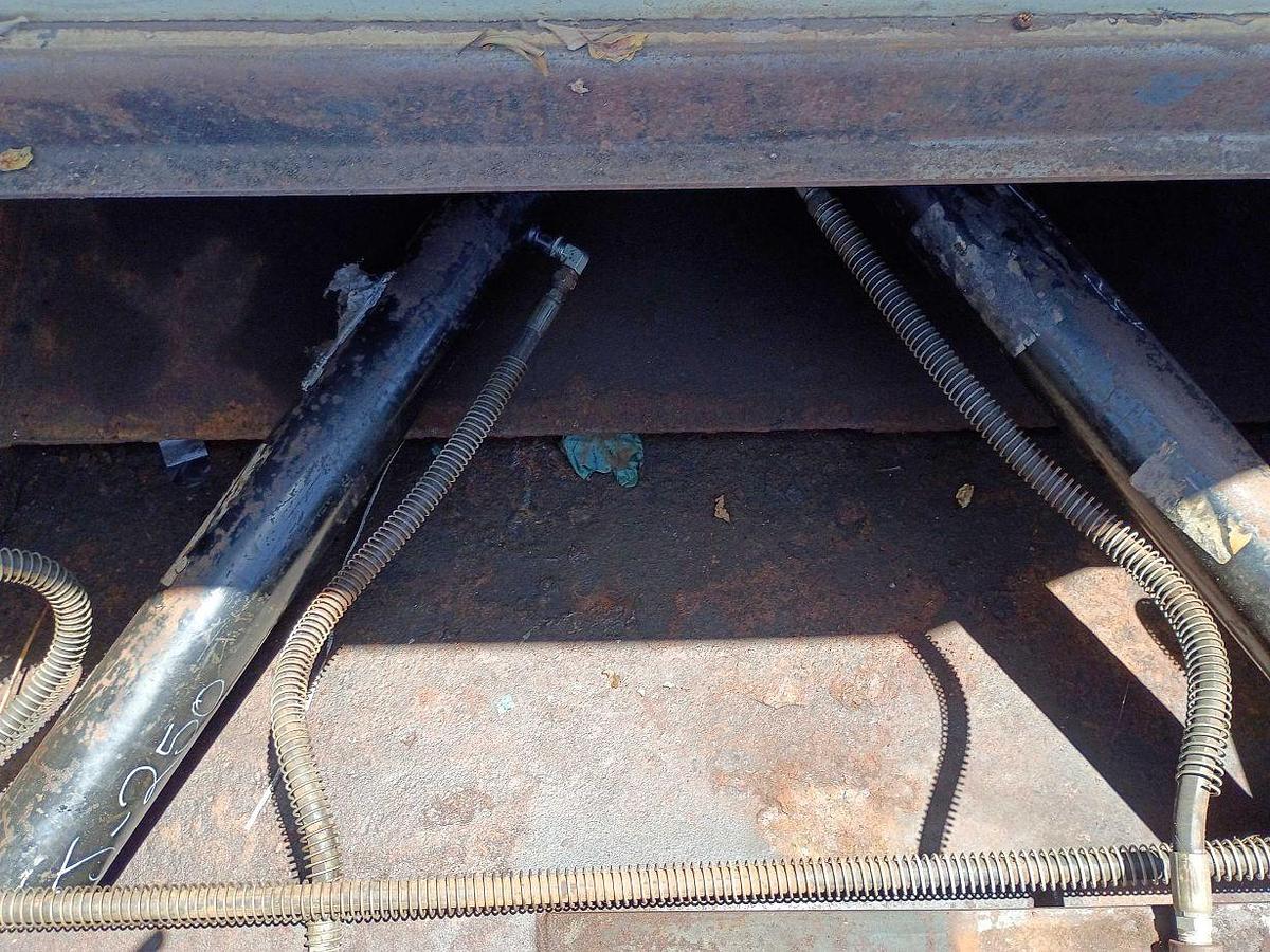 Refurbished Refurbished Marathon 25yd Self-Contained Compactor