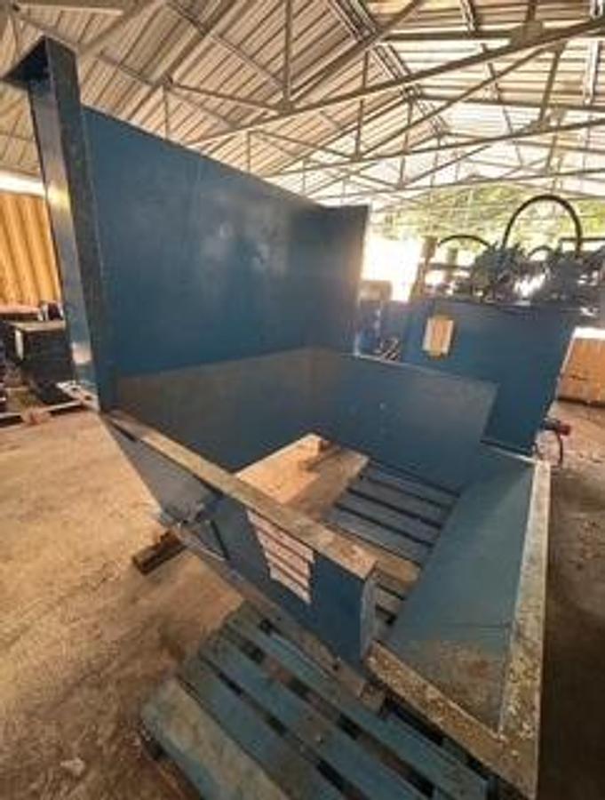 Used Harris Closed Door Baler