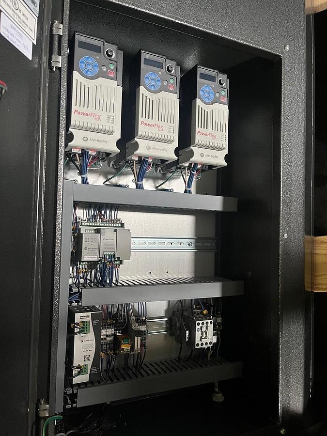 Used Wulftec Stretch Wrapping Machine