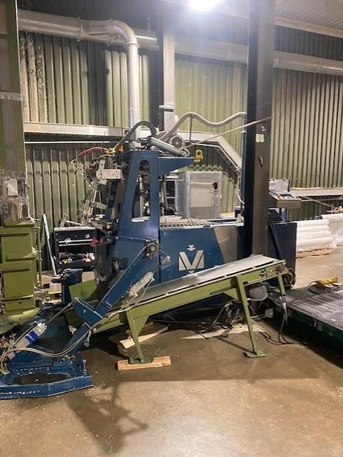 Used Verville VP-438-SE-CW Compression Bagging Line