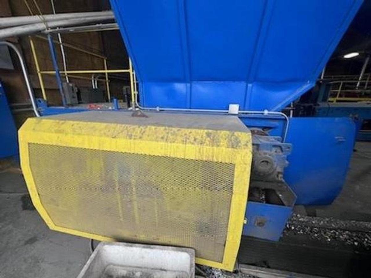 Used Shred Tech Single Shaft Shredders