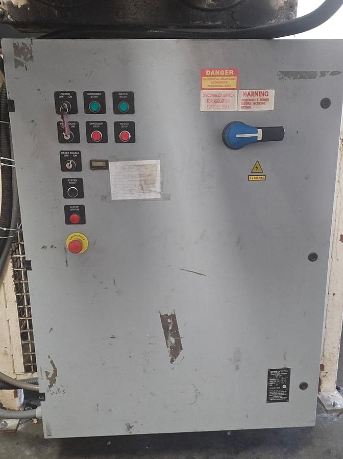 Used Shred-Tech Dual Shaft Shredder with Infeed Conveyor