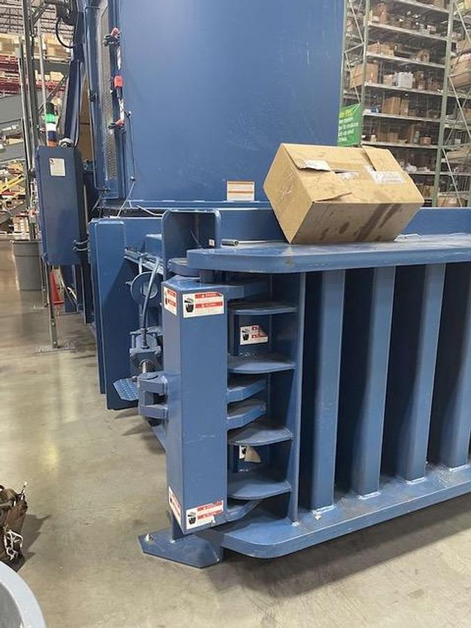 Used American Closed Door Full Eject Baler 