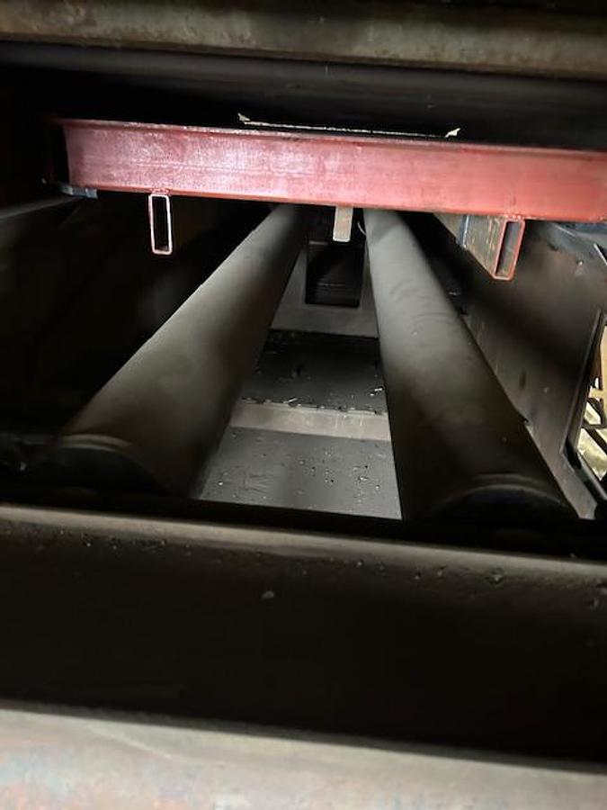 Refurbished Contract Welding Refurbished 6yd Stationary Pre-Crusher