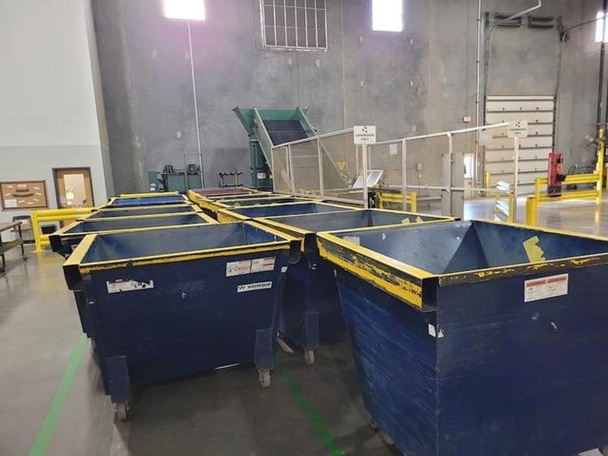 Used International AT Baler with Conveyor