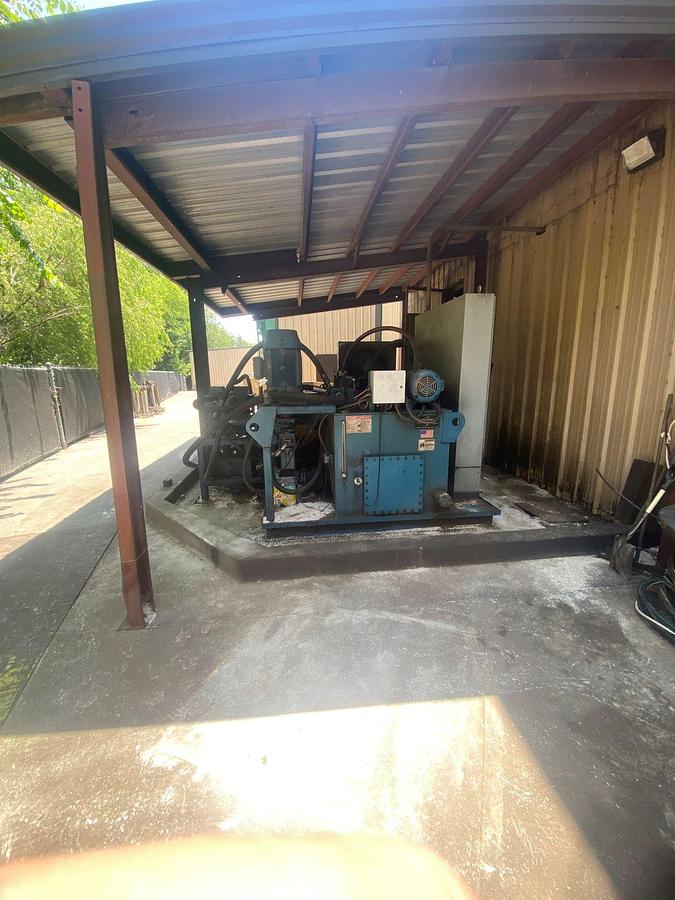 Used Marathon Galaxy Two Ram Baler
