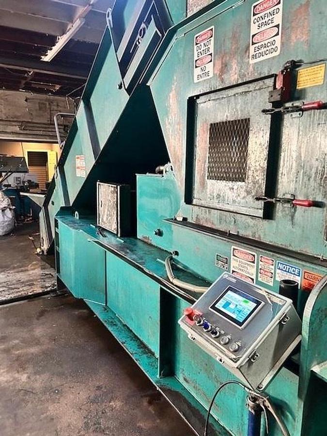 Used Maren Horizontal Baler Infeed Conveyor