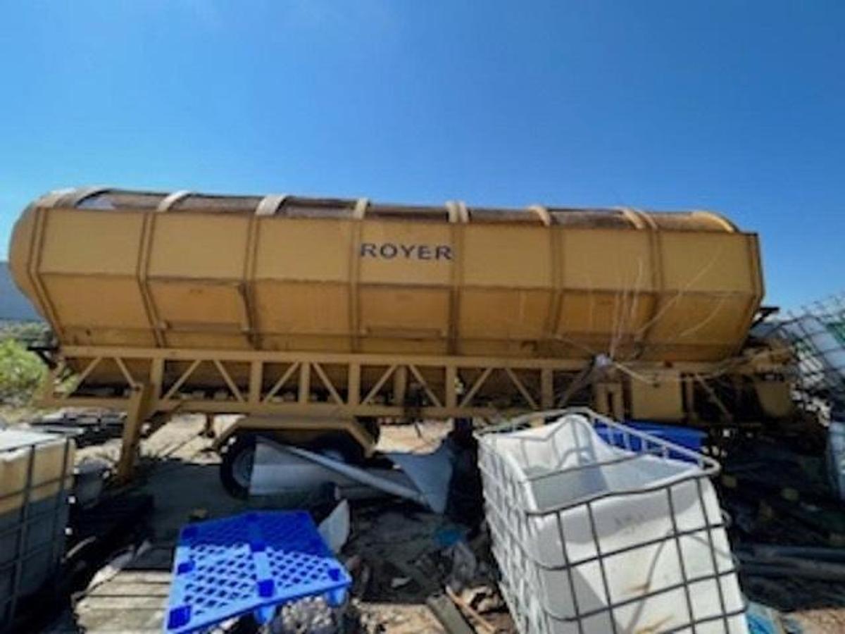 Used Royer 28' Portable Trommel Screener