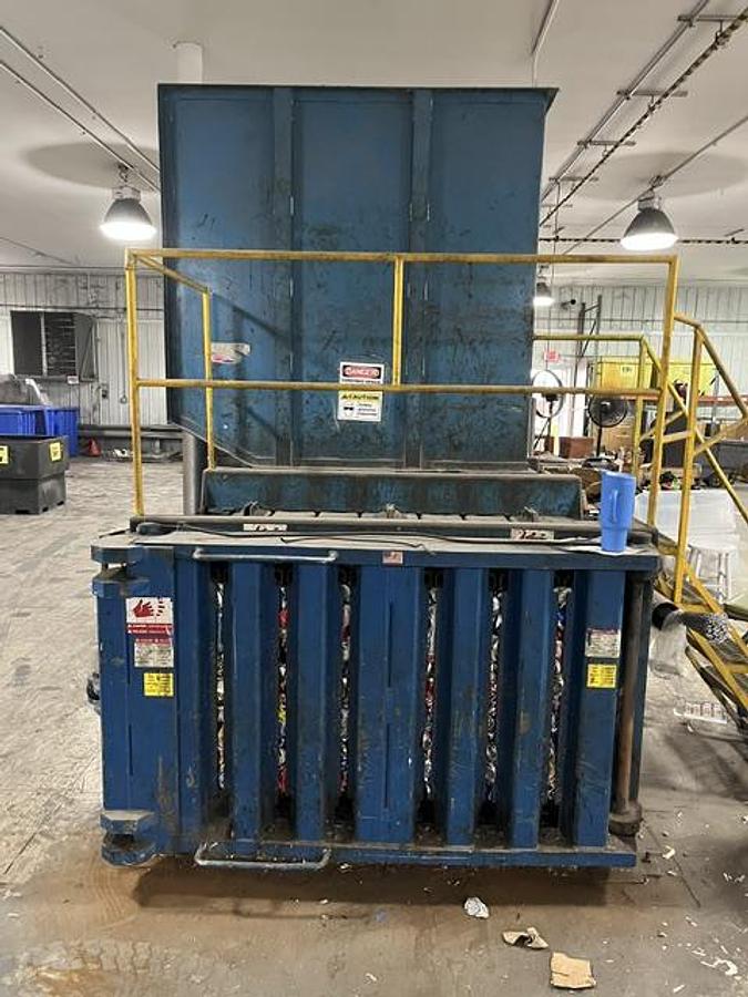 Used Excel Closed-Door Full Eject Baler