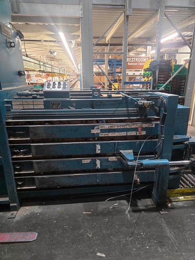 Used Maren 72 Closed Door Baler