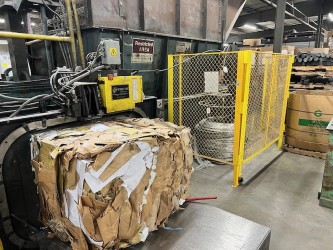 Used HARRIS TWO RAM BALER