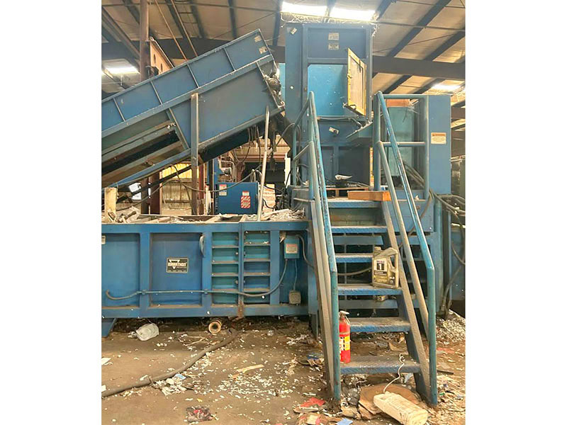 Used Marathon  2-Ram Baler w/ Conveyor and Scale