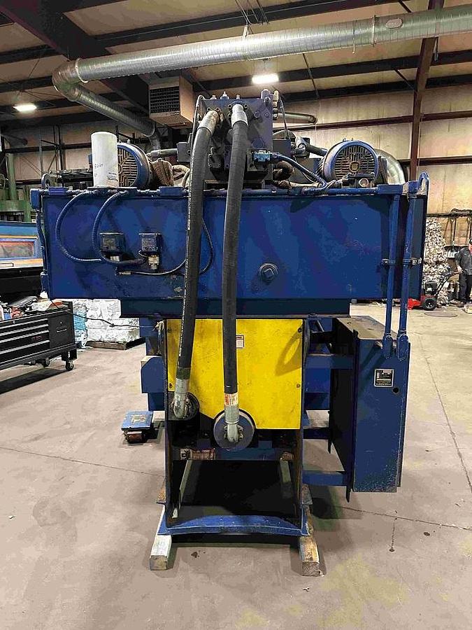 Used American PAC AT Baler