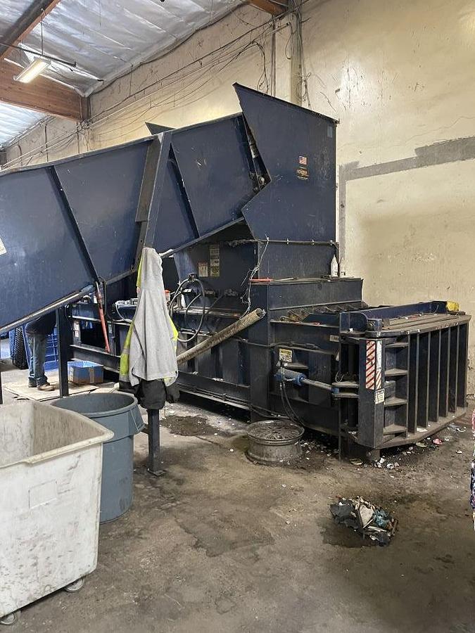 Used Marathon Non Ferrous Closed Door Baler