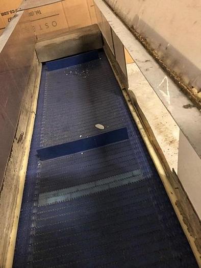 Used HOCKEY STICK CONVEYOR