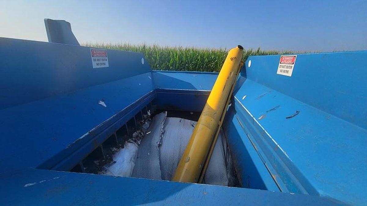 Used Excel Non-Ferrous Closed Door Baler