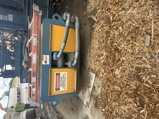 Used Marathon Galaxy Two Ram Baler 