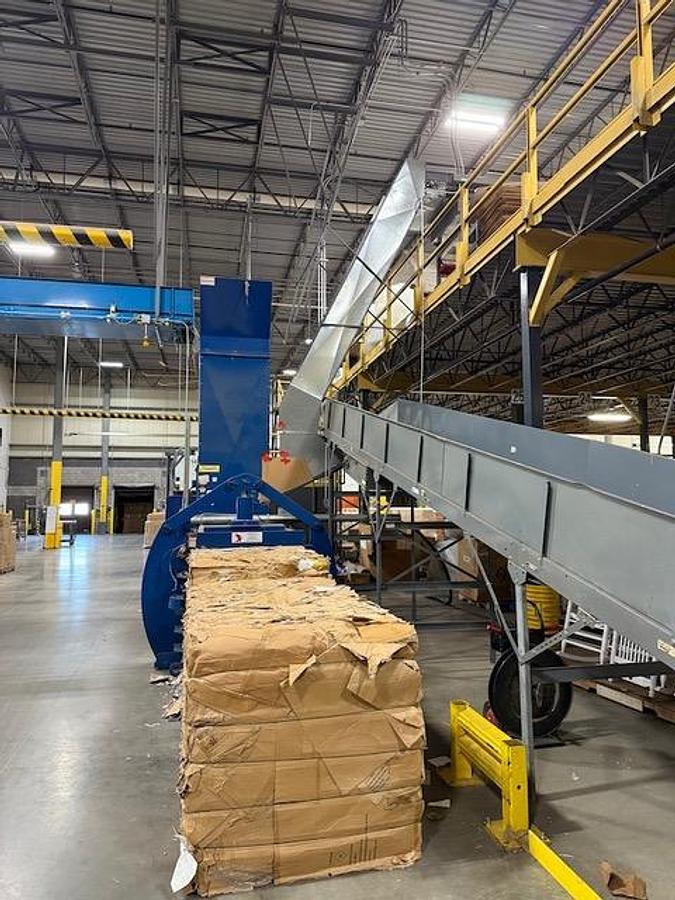 Used American Baler Manual Tie Horizontal Baler 