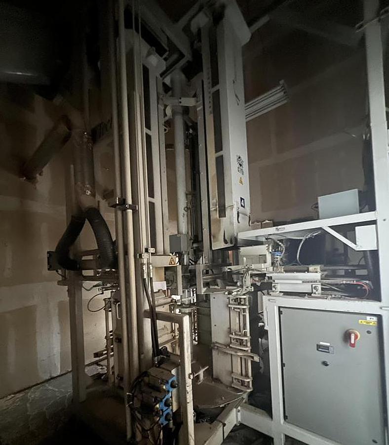 Used PREMIER TECH EM600 BAGGER