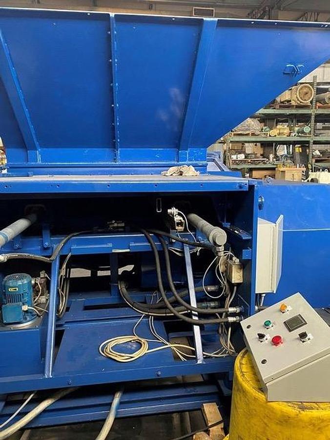 Used Weima Film & Fiber Single Shaft Shredder