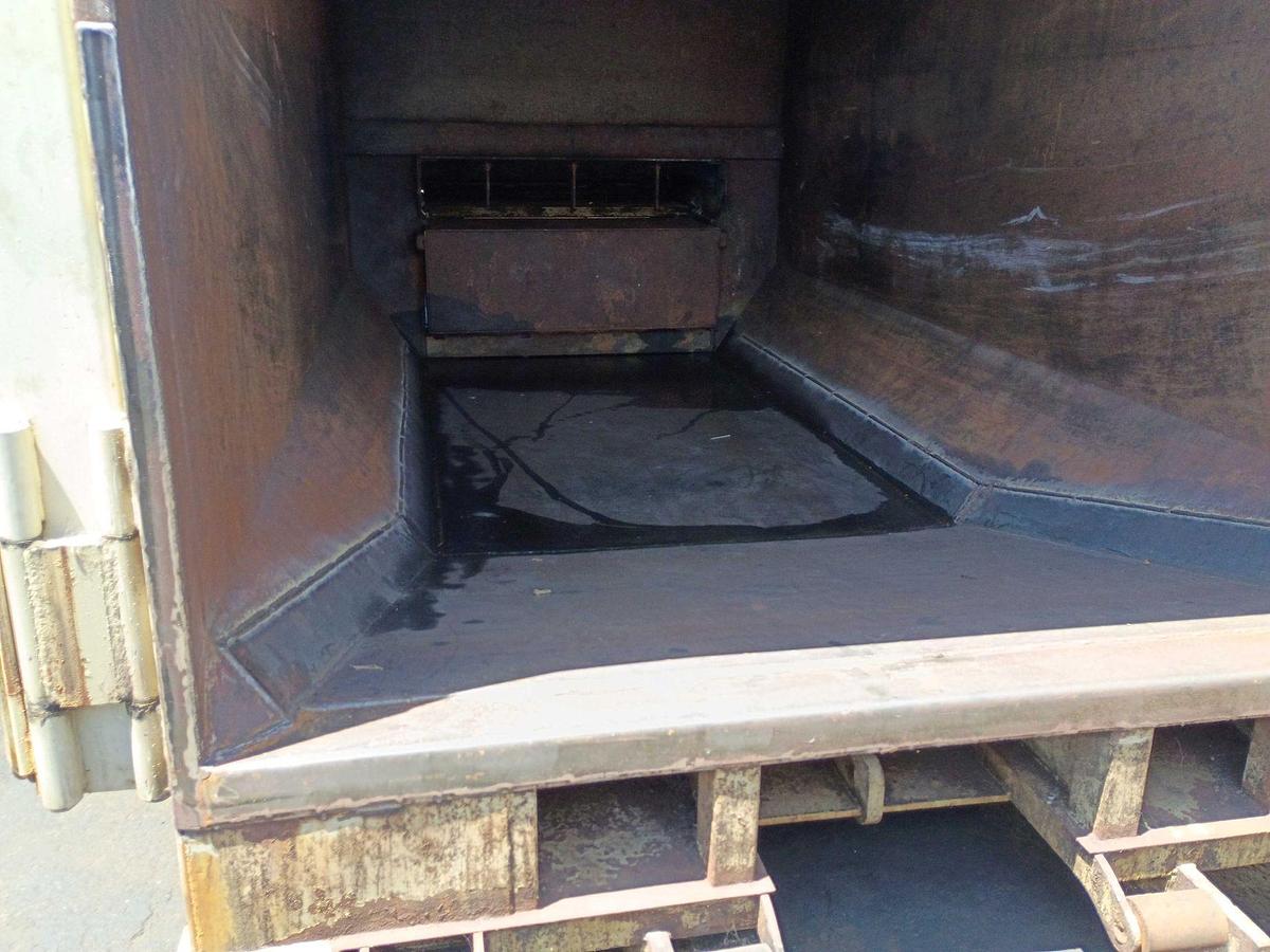 Refurbished Refurbished Marathon 25yd Self-Contained Compactor