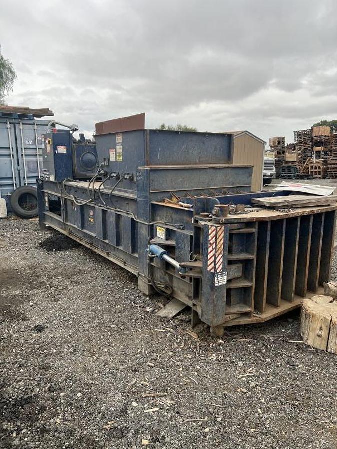 Used Marathon Non Ferrous Closed Door Baler