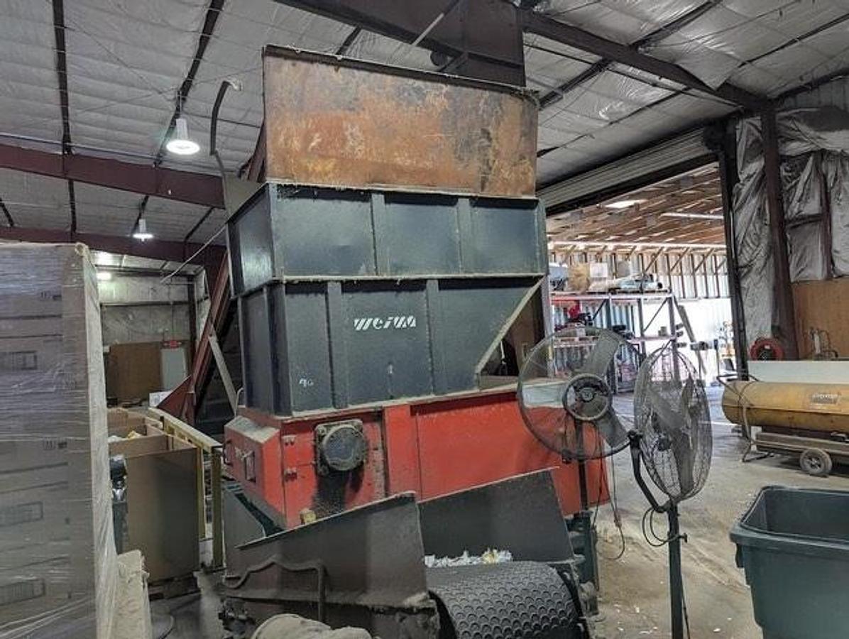 Used Weima Single Shaft Shredder And Conveyors