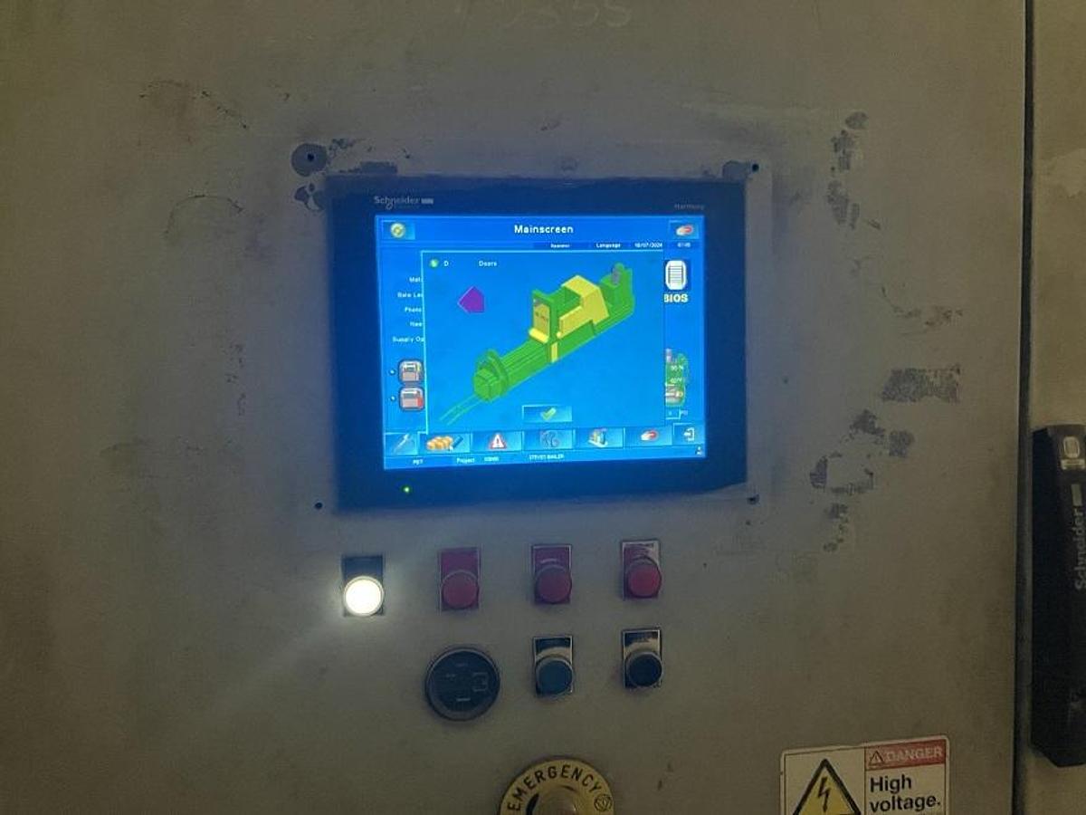 Used Bollegraaf Horizontal AT Baler with Conveyor