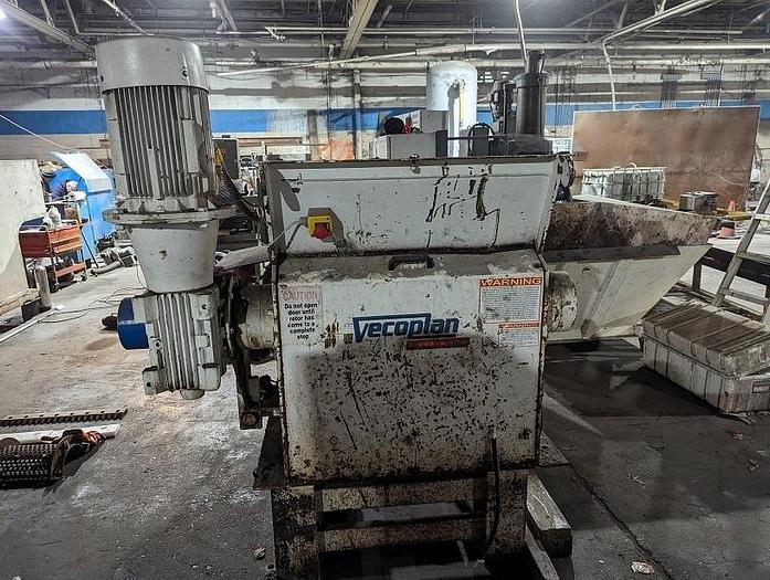 Used VECOPLAN RG-32 SINGLE SHAFT SHREDDER