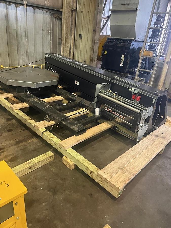 Used Wulftec Stretch Wrapping Machine