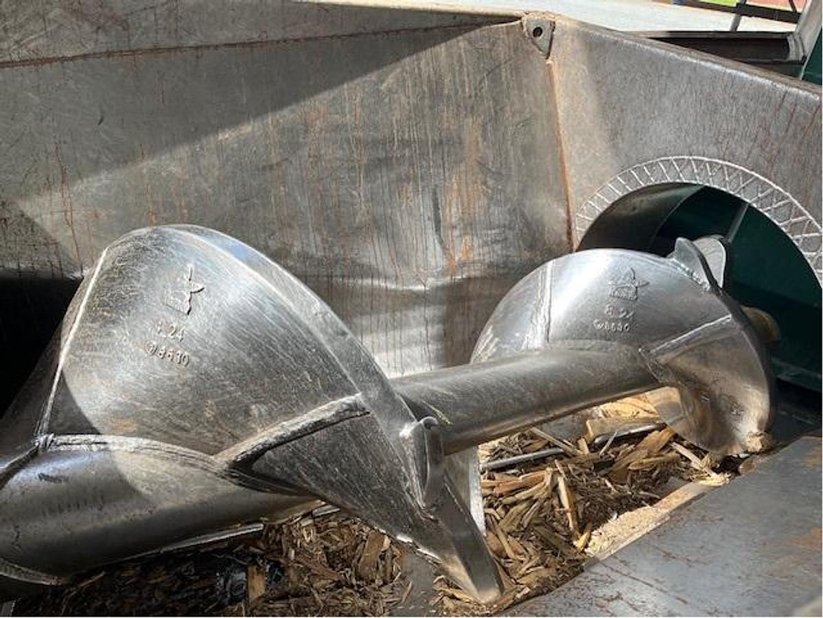 Used Komar Auger-Pak Compactor