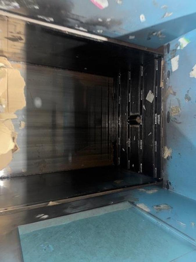 Used International Wide Mouth Closed Door Baler